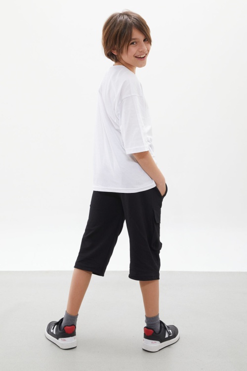 Beyaz Göğüs Cep Detaylı Erkek Çocuk Kaprili Takım 18075