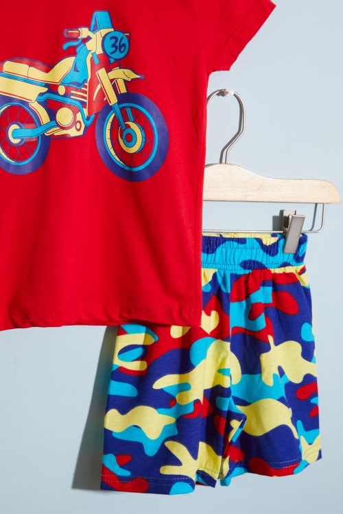 Erkek Çocuk Kırmızı Baskılı Kamuflaj Desenli Şortlu Takım 18667