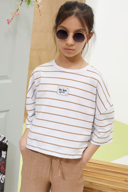 Kahve Çizgili Oversize Tişörtlü Pantolonlu Kız Çocuk Takım 18621