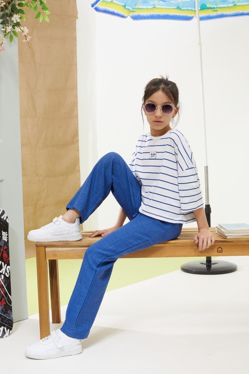 Lacivert Çizgili Oversize Tişörtlü Pantolonlu Kız Çocuk Takım 18622