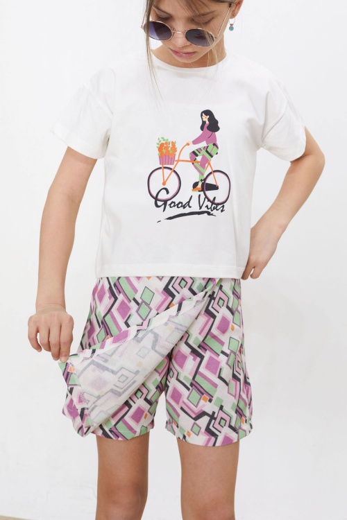 Mor Desenli Şort Etekli Tişörtlü Kız Çocuk Takım 18476