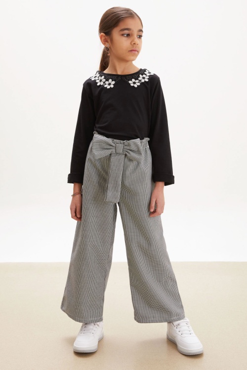 Siyah Dantel Detaylı Bluzlu Fiyonklu Pantolonlu Kız Takım 18163