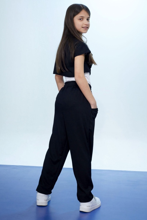 Siyah Yazılı Croplu Büstiyerli Kız Çocuk Pantolonlu Takım 18433