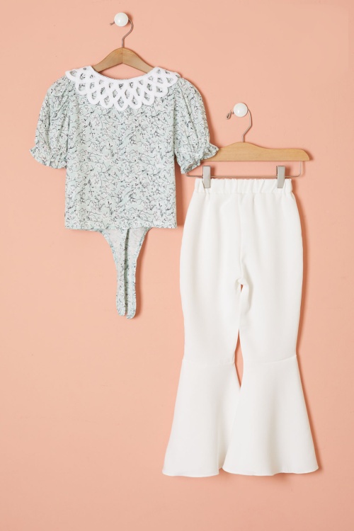 Yeşil Çiçek Desenli Fularlı Bluzlu Kız Çocuk İspanyol Pantolonlu Takım 18465