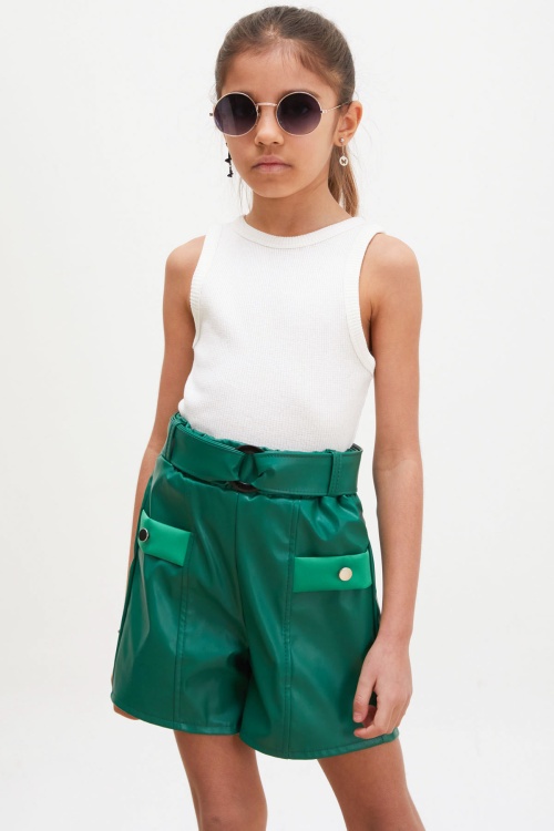 Yeşil Kemerli Ön Cepli Kız Çocuk Deri Şort 18220