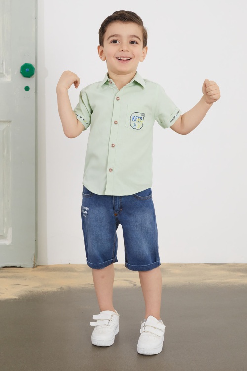 Yeşil Yazılı Kısa Kol Gömlekli Jean Şortlu Erkek Çocuk Takım 18758