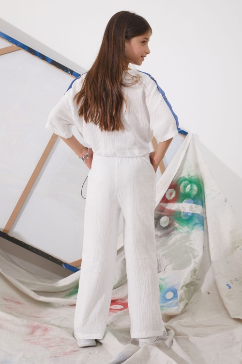 Beyaz Kalp Nakışlı Cepli Oversize Croplu Kız Çocuk Alt Üst Takım 18943