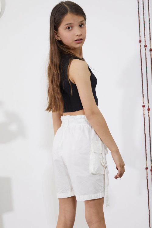 Beyaz Kargo Cepli Beli Lastikli Kız Paraşüt Şort 18856
