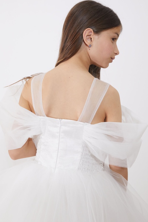 Beyaz Payetli Omzu Tül Detaylı Kız Çocuk Tüllü Elbise