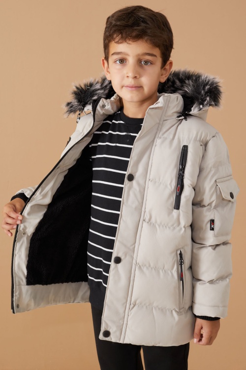 Gri Arma Detaylı Fermuar Cepli Erkek Çocuk Kürkü Kapşonlu Mont 19068