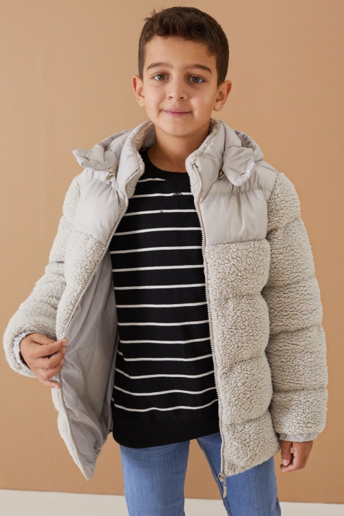Gri Kapüşonlu Astarlı Erkek Çocuk Peluş Mont 19323