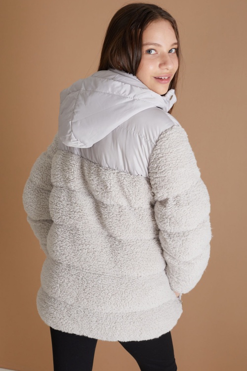 Gri Kapüşonlu Astarlı Kız Çocuk Peluş Mont 19319
