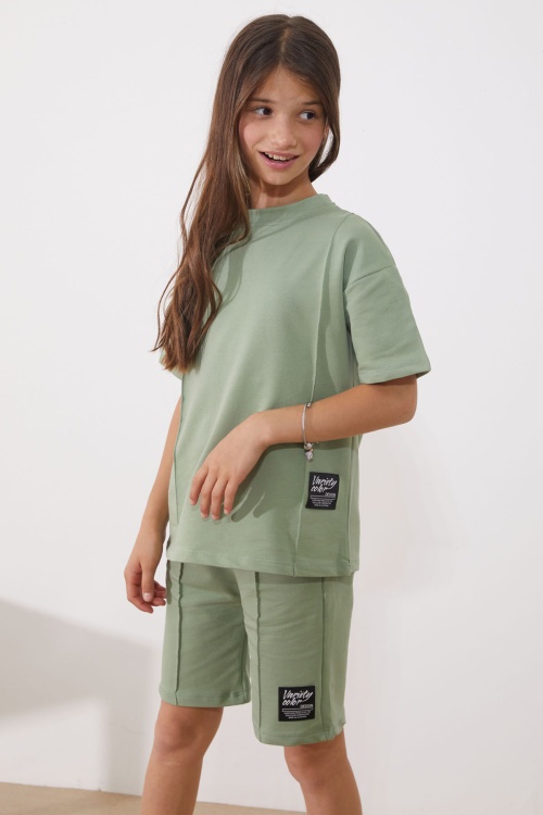 Haki Oversize Tişörtlü Çımalı Kız Çocuk Şortlu Takım 18906