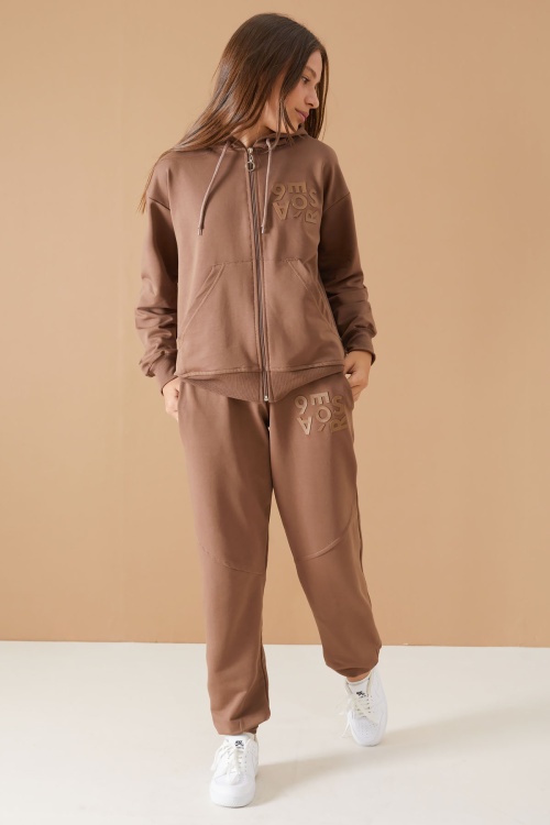 Kahverengi Yazı Baskılı Kapüşonlu Hırkalı Kız Eşofman Takımı 19224