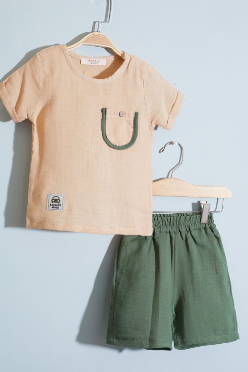 Krem Cep Detaylı Çıtçıt Yakalı Erkek Bebek Şortlu Takım 18732