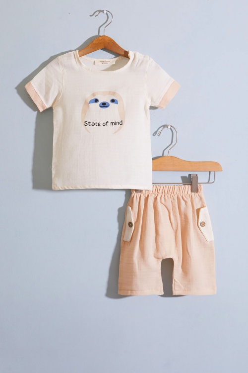 Krem Hayvan Baskılı Şortlu Erkek Bebek Müslin Takım 18822