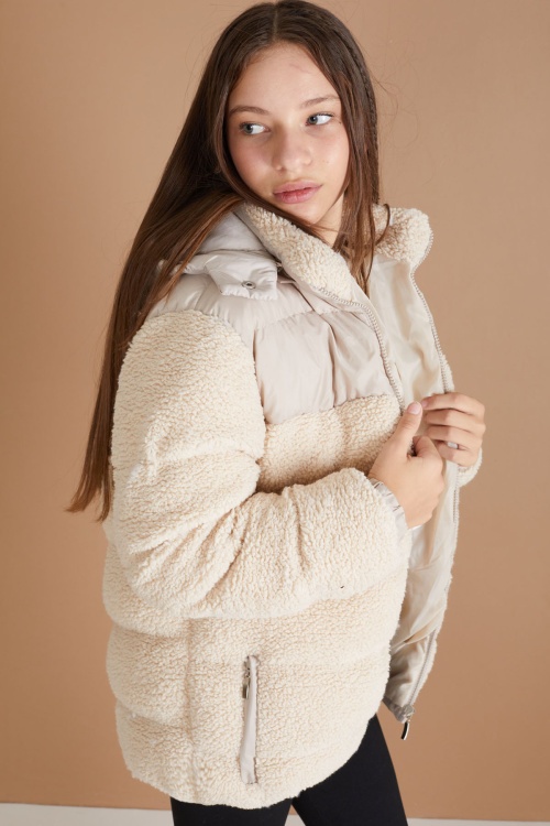 Krem Kapüşonlu Astarlı Kız Çocuk Peluş Mont 19318