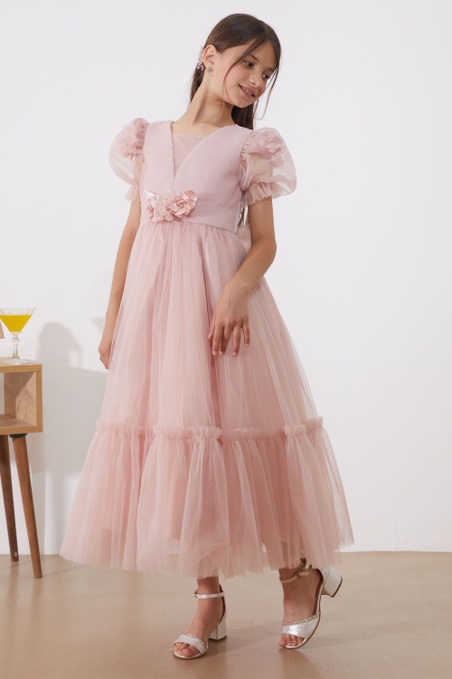 Pembe Kolları Tüllü Çiçek Detaylı Kız Çocuk Abiye Elbise