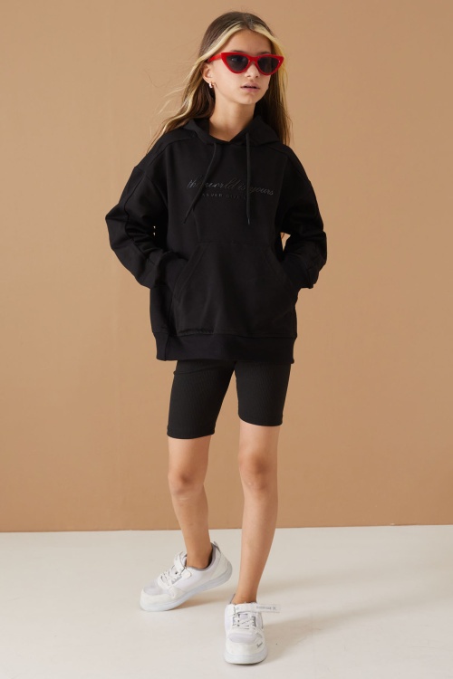 Siyah Göğüs Yazılı Kanguru Cepli Kapüşonlu Kız Çocuk Sweatshirt 19336