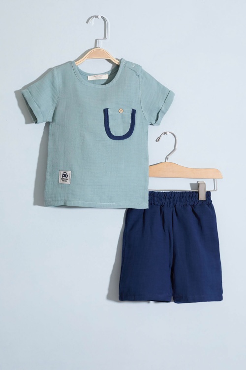 Yeşil Cep Detaylı Çıtçıt Yakalı Erkek Bebek Şortlu Takım 18730