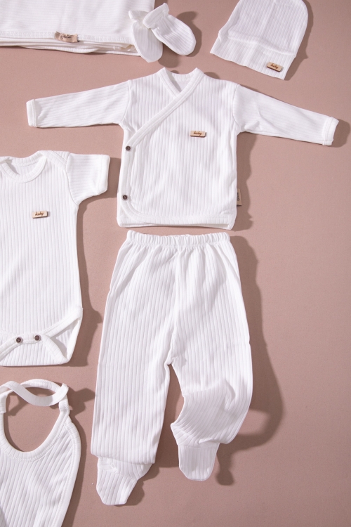 Ekru Raporlu Battaniyeli 7li Bebek Hastane Çıkışı Seti 19724