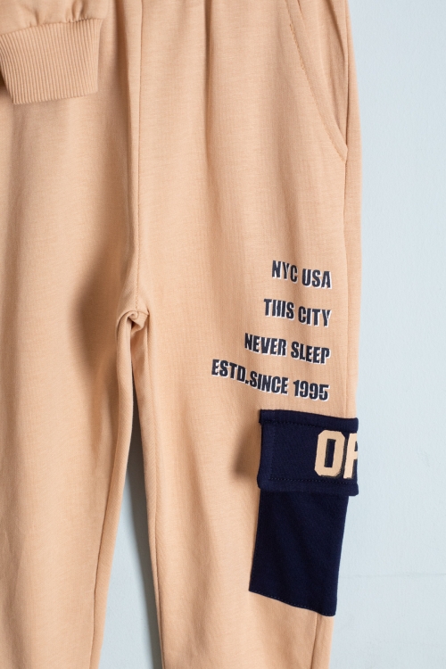 Erkek Çocuk Krem Göğüs Cepli Yazı Baskılı Kapüşonlu Eşofman Takımı 19179