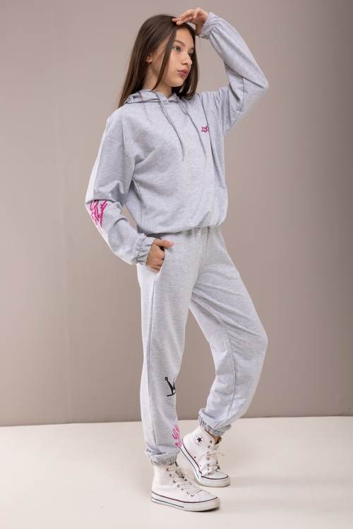 Gri Yazı Baskılı Kapüşonlu Kız Eşofman Takımı 19778