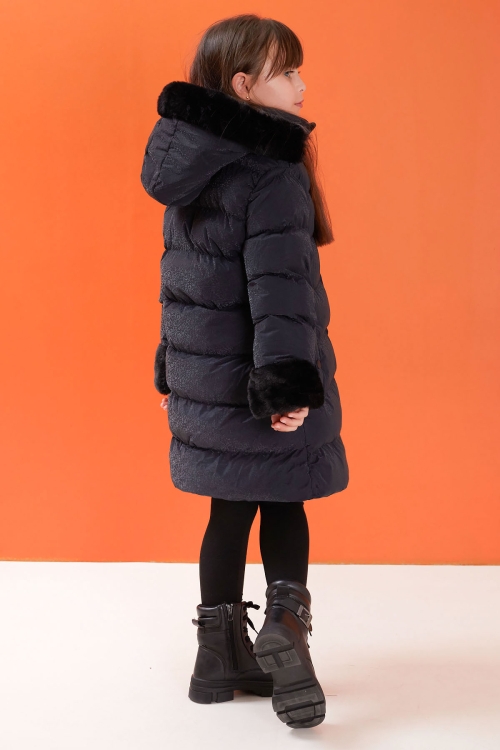 İndigo Kolu Kürk Detaylı Kapüşonlu Kız Çocuk Şişme Mont 19521