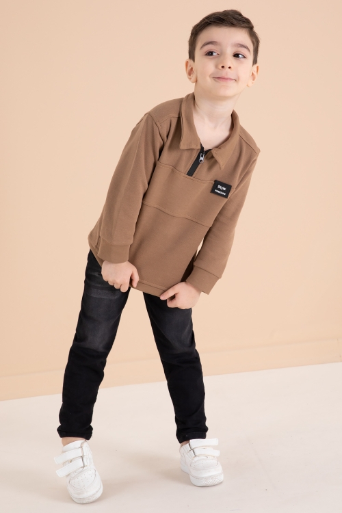 Kahve Fermuar Yakalı Sweatshirt ve Jean Pantolonlu Erkek Çocuk Takım 20108