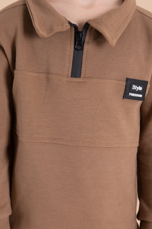 Kahve Fermuar Yakalı Sweatshirt ve Jean Pantolonlu Erkek Çocuk Takım 20108