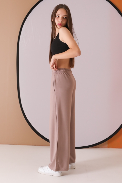 Kahve Geniş Paça Kesim Basic Kız Çocuk Pantolon 19746