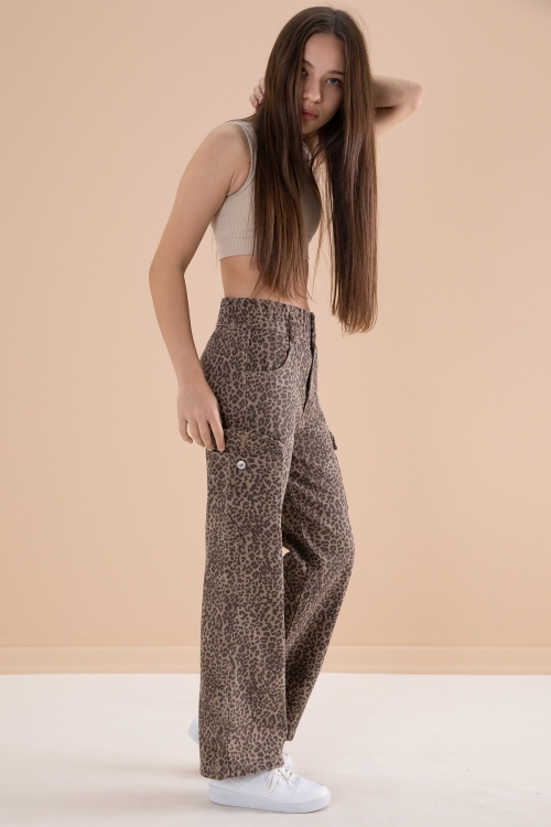 Kahve Leopar Desenli Geniş Paça Kız Çocuk Jean Pantolon 20143