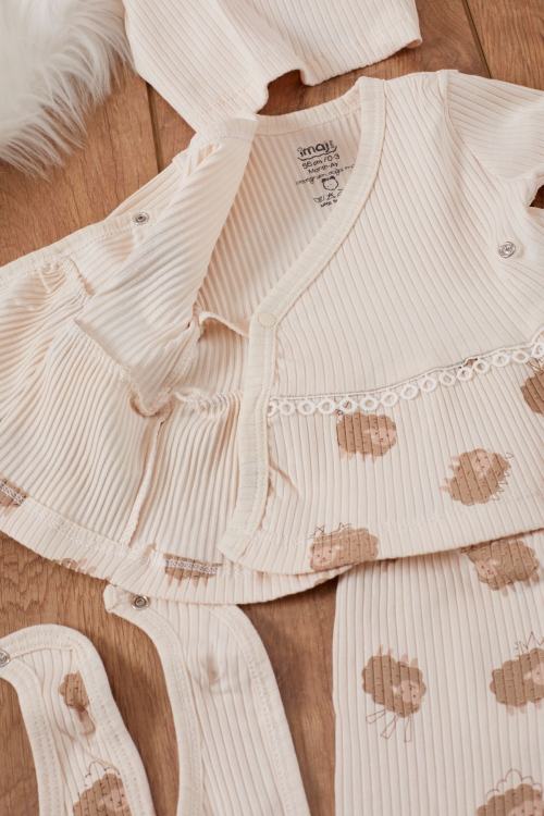 Kız Bebek Krem Kuzu Desenli Fiyonklu Şapkalı 5li Hastane Çıkışı Seti 19471