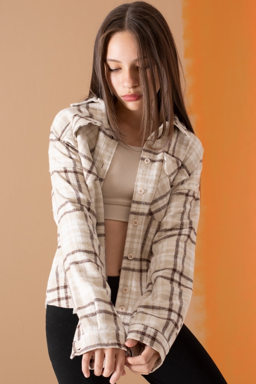 Krem Çizgi Desenli Kapaklı Cepli Kız Çocuk Oduncu Gömlek 19685