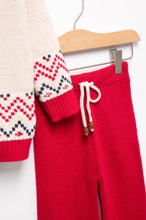 Krem Geyik İşlemeli Yılbaşı Temalı Çocuk Triko Takım 19833