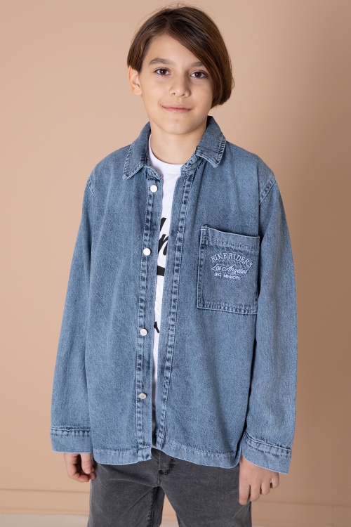 Mavi Yazı Nakışlı Jean Gömlekli ve Tişörtlü Erkek Çocuk 2li Takım 20033