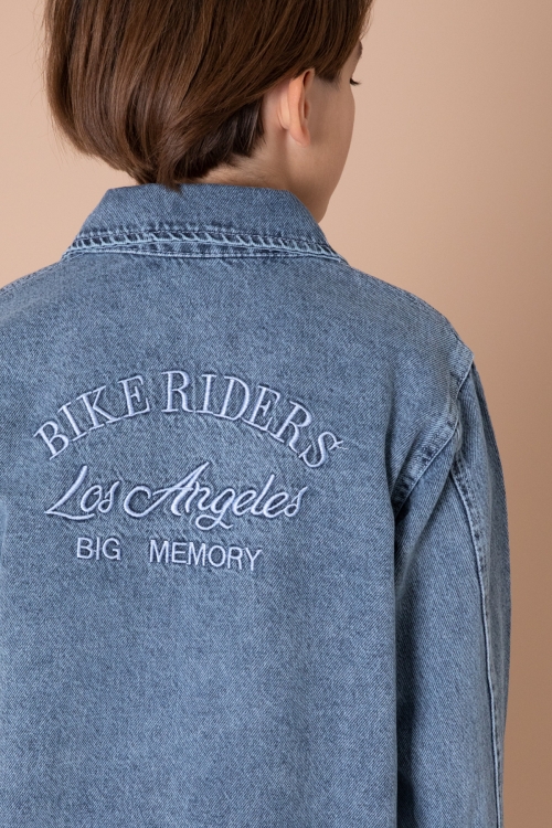 Mavi Yazı Nakışlı Jean Gömlekli ve Tişörtlü Erkek Çocuk 2li Takım 20033