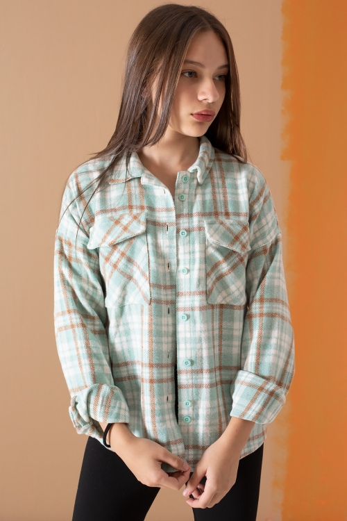 Yeşil Çizgi Desenli Kapaklı Cepli Kız Çocuk Oduncu Gömlek 19686