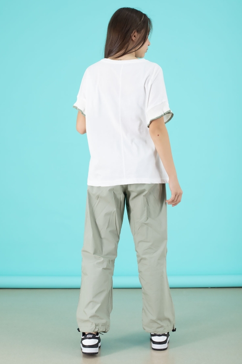 Açık Haki Yazılı Oversize Tişörtlü Paraşüt Pantolonlu Kız Çocuk Takım 20295