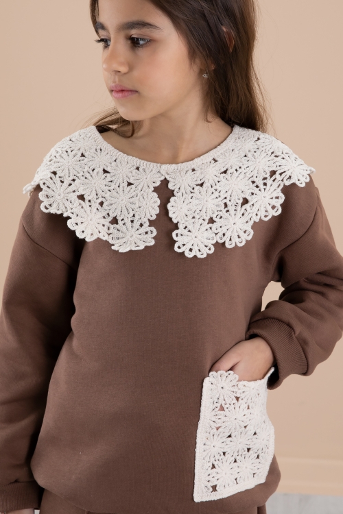 Açık Kahve Dantel Yakalı Şardonlu Kız Çocuk Eşofman Takımı 20252