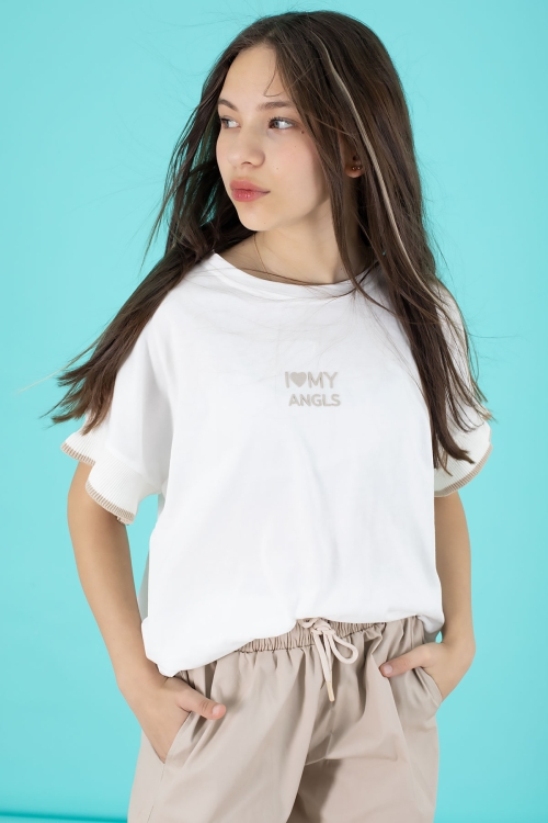 Bej Yazılı Oversize Tişörtlü Paraşüt Pantolonlu Kız Çocuk Takım 20297