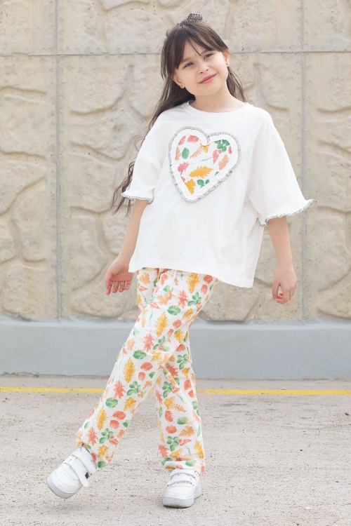 Ekru Yaprak Desenli Pantolonlu Oversize Tişörtlü Kız Takım 20228