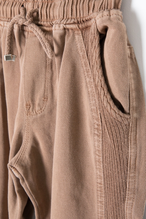 Kahve Bel ve Paçası Lastikli Erkek Çocuk Keten Pantolon 20410