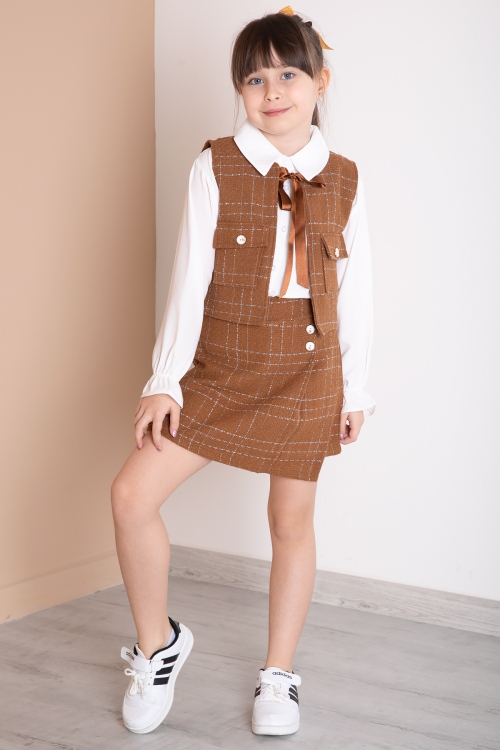 Kahve Fiyonklu Yelekli Düğme Detaylı Şort Etekli Kız Çocuk 3lü Takım 20317