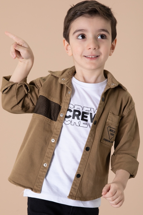 Erkek Çocuk Kahverengi Crew Yazılı Tişörtlü ve File Detaylı Gömlekli 2li Takım 20086