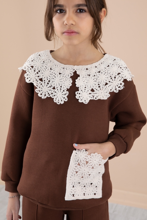 Kahverengi Dantel Yakalı Şardonlu Kız Çocuk Eşofman Takımı 20241