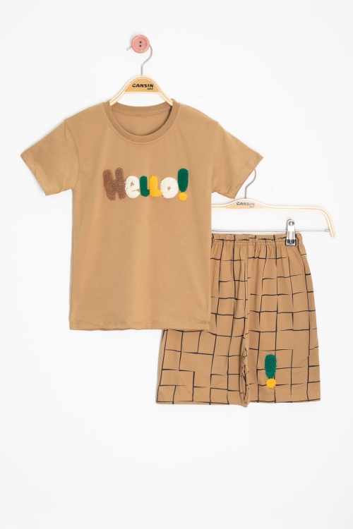 Kahverengi Yazı Nakışlı Kısa Kol Tişörtlü Erkek Çocuk Şortlu Takım 20589
