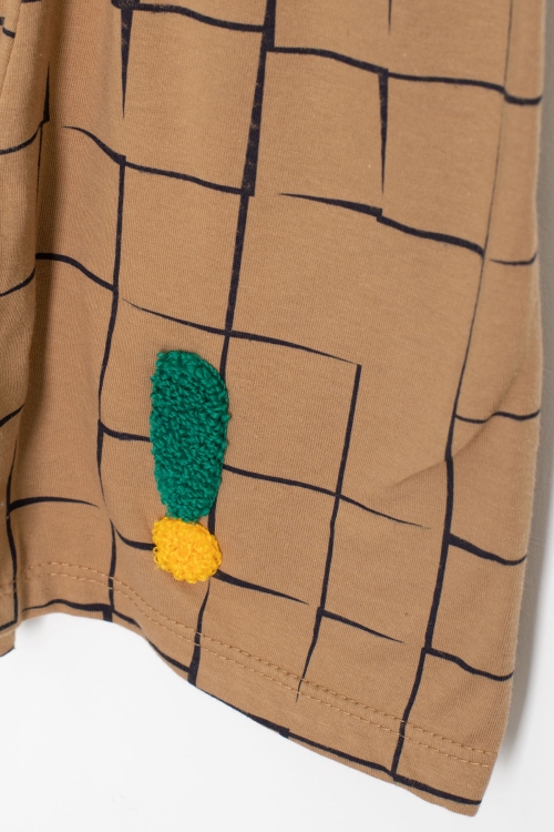 Kahverengi Yazı Nakışlı Kısa Kol Tişörtlü Erkek Çocuk Şortlu Takım 20589