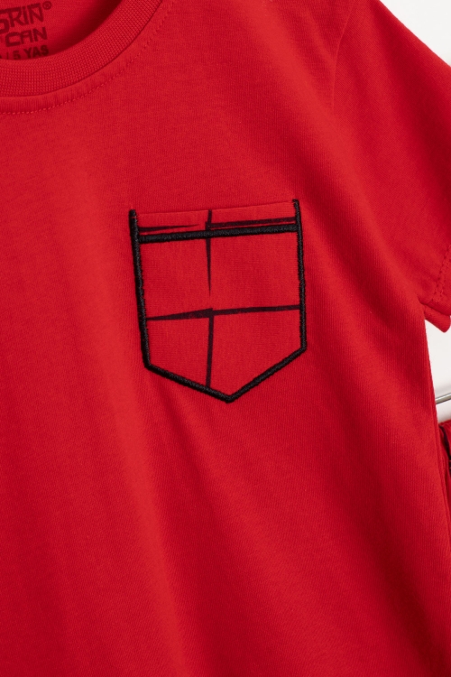 Kırmızı Ayıcık Nakışlı Kısa Kol Tişörtlü Erkek Çocuk Şortlu Takım 20585