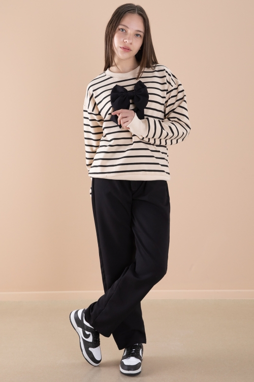 Krem Çizgili Sweatshirt Kuşaklı Pantolonlu Kız Çocuk Takım 20254